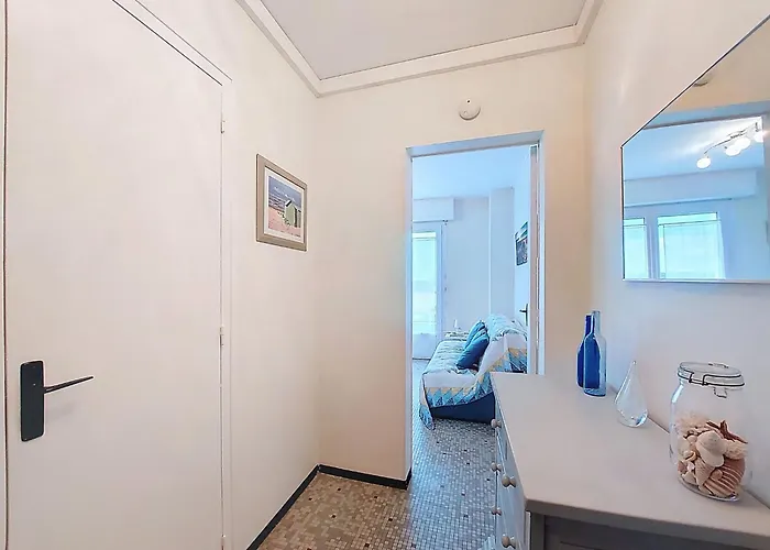 Apartment La Centrale-10 By Interhome